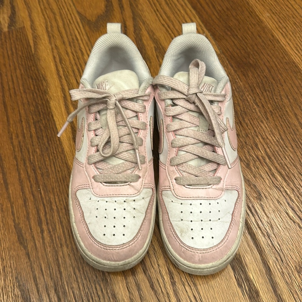 GUC Nike Pink and White Sneakers: Size 4.5Y